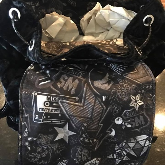 NWT Steve Madden backpack velvet black - Picture 3 of 3
